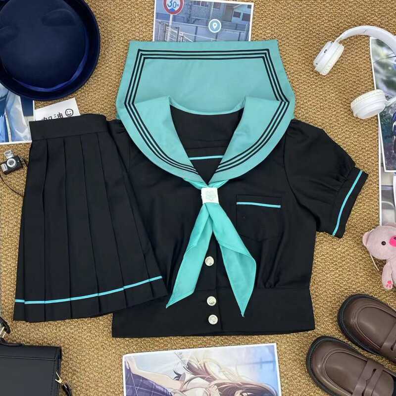 收腰显瘦初音泡泡袖水手服纽扣款