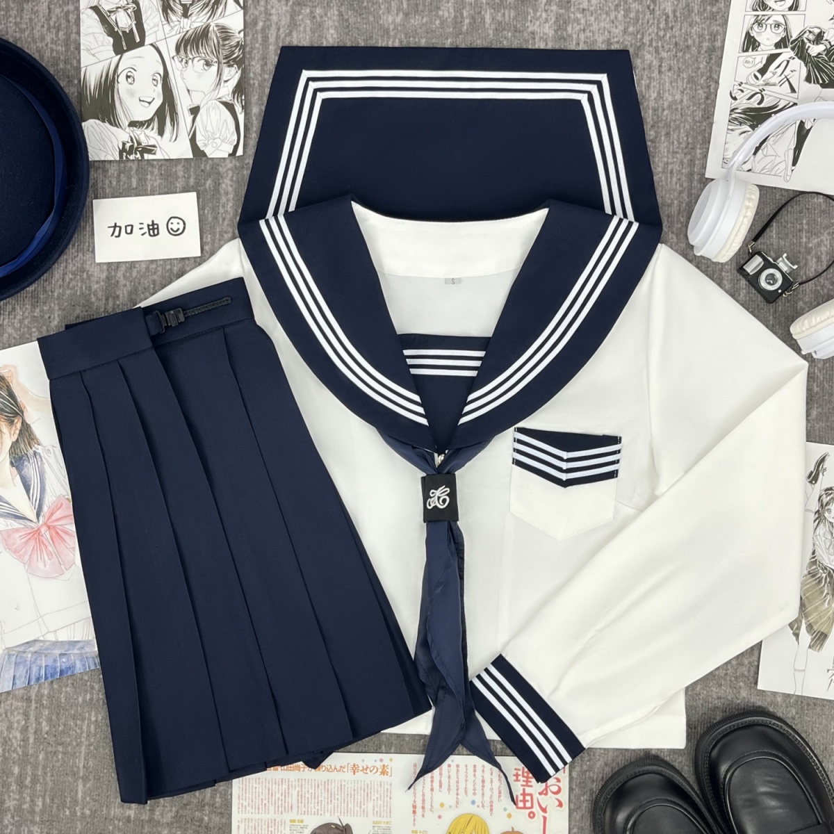 青月社改良款白三本水手服