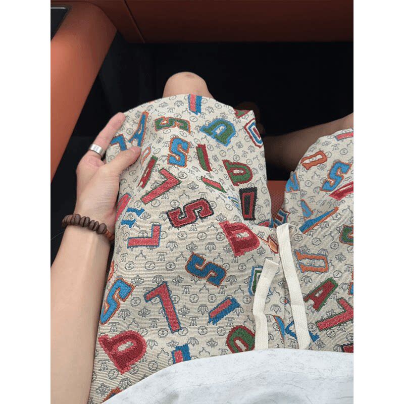 美式短裤男女夏季款篮球五分中裤青少年潮牌宽松休闲沙滩运动裤子