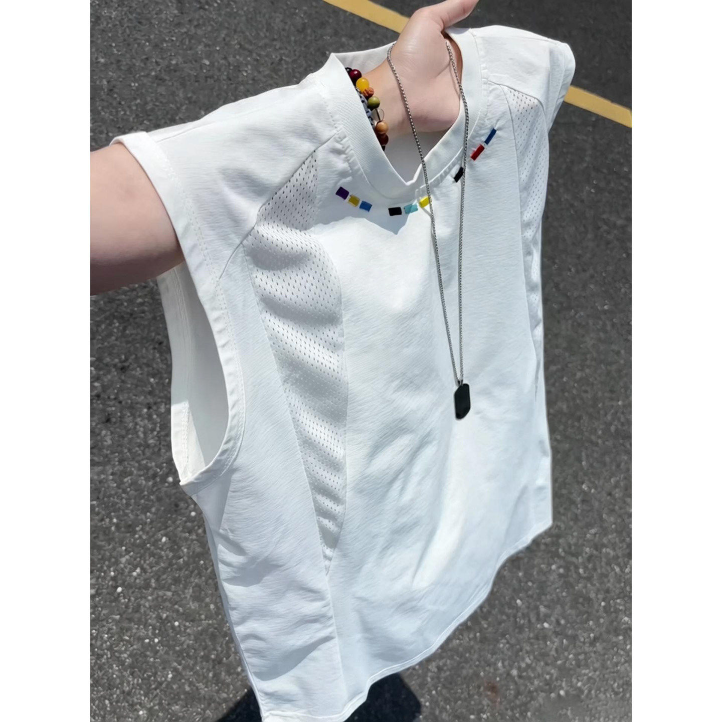 白色网眼透气无袖t恤男款夏季冰丝凉感篮球背心美式刺绣坎肩汗衫