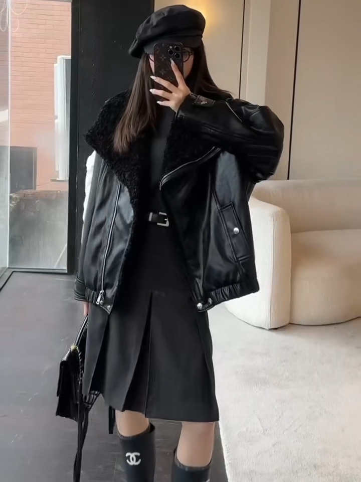 秋冬新款韩版加棉宽松翻毛领机车皮衣一体夹克外套上衣女潮时尚潮