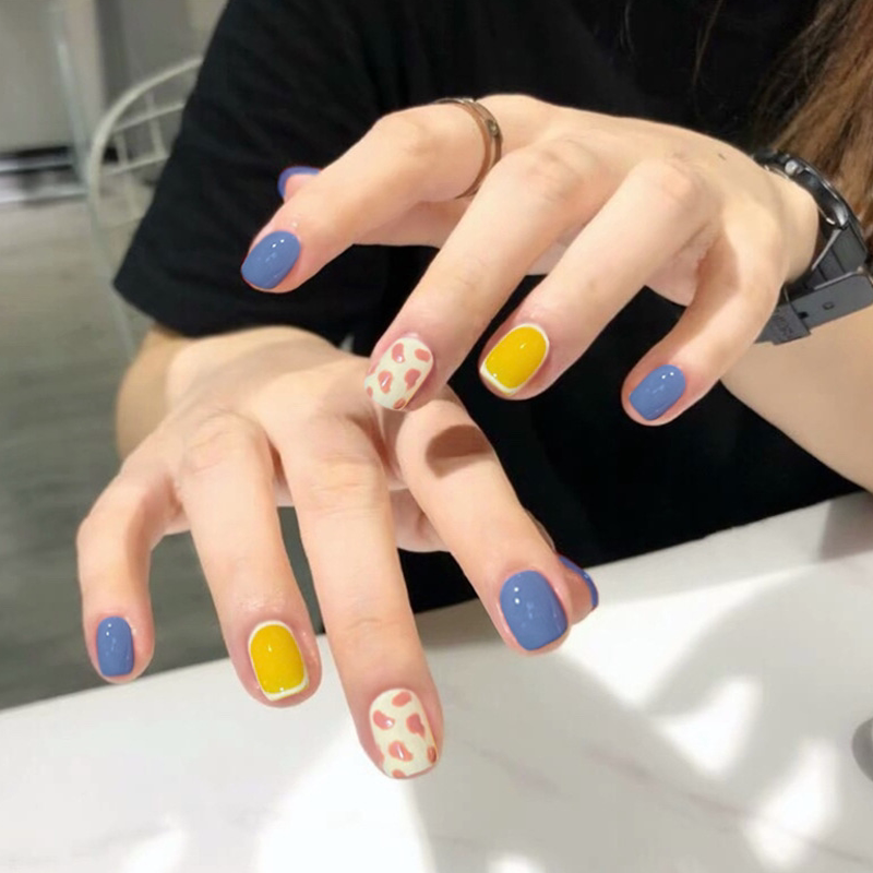 蓝黄跳色豹纹穿戴甲短款美甲贴