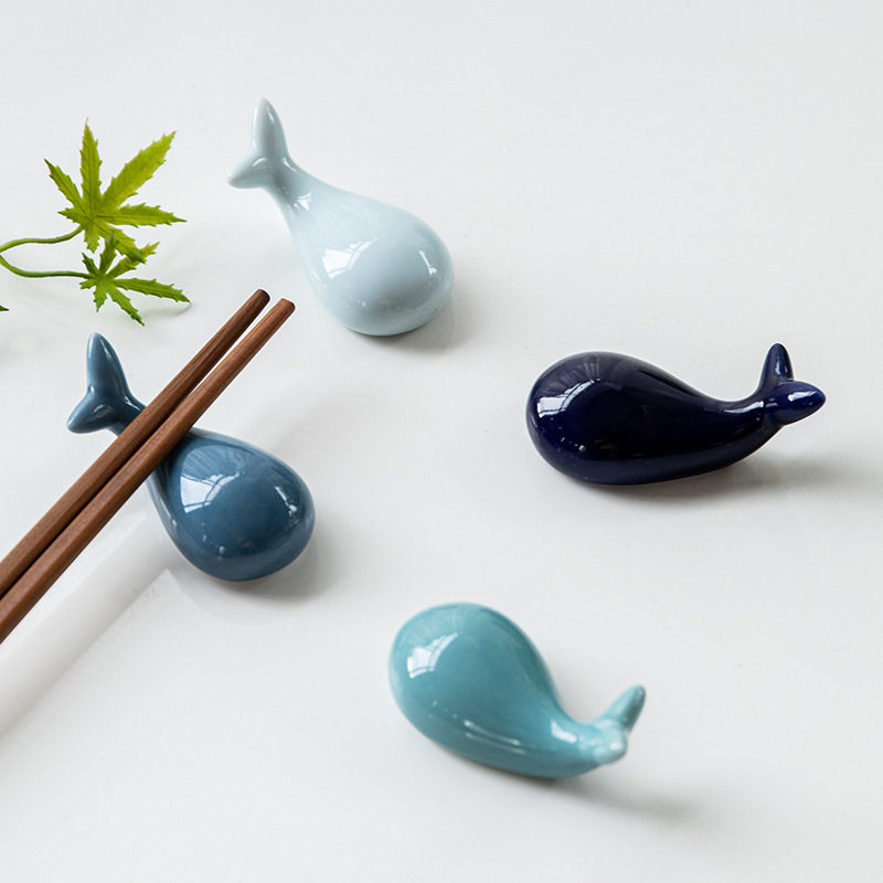 治愈系可爱鲸鱼陶瓷筷架装饰摆件