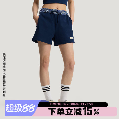 阿迪达斯三叶草女款宽松运动短裤