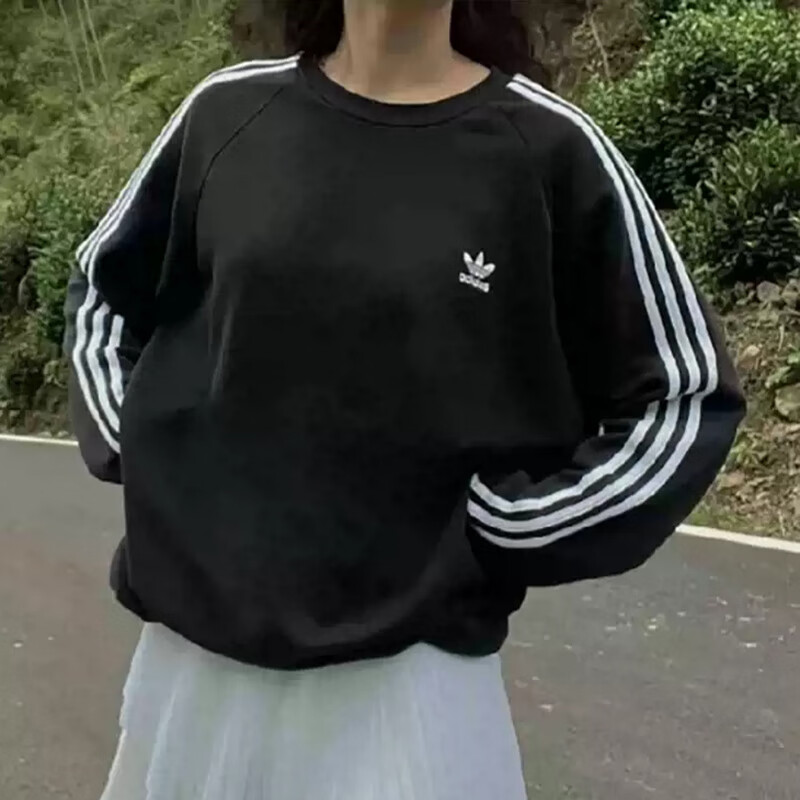 阿迪达斯男款宽松卫衣