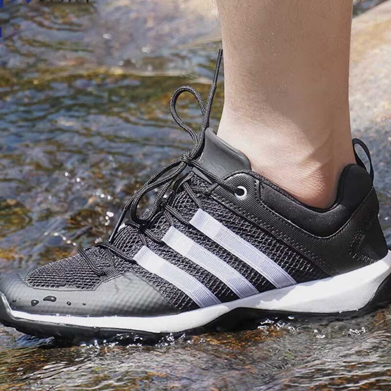 Adidas户外溯溪鞋阿迪达斯