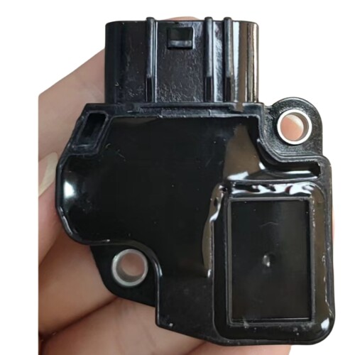 适用国三款红宝UM125T新海王星UA125T天玉UZ125T灵迪节气门传感器
