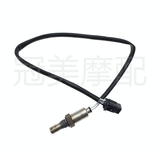 适用铃木骊驰GW250/S/F GSX250R DL250 DR300排气管四线氧传感器