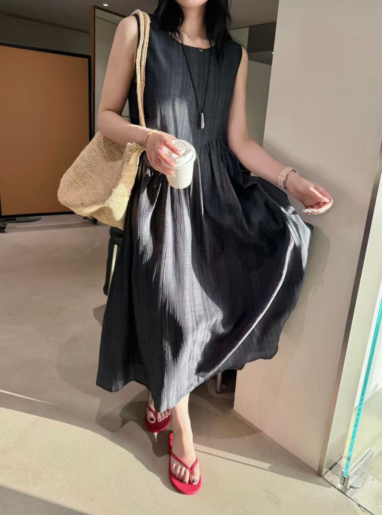 2026夏季新款无袖背心连衣裙韩版修身显瘦百搭长裙女欧诗尚3961