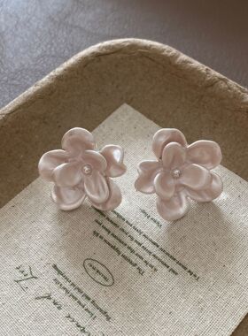 春款小清新滴釉粉嫩立体花朵耳钉银针甜美温柔仙女风感耳饰女