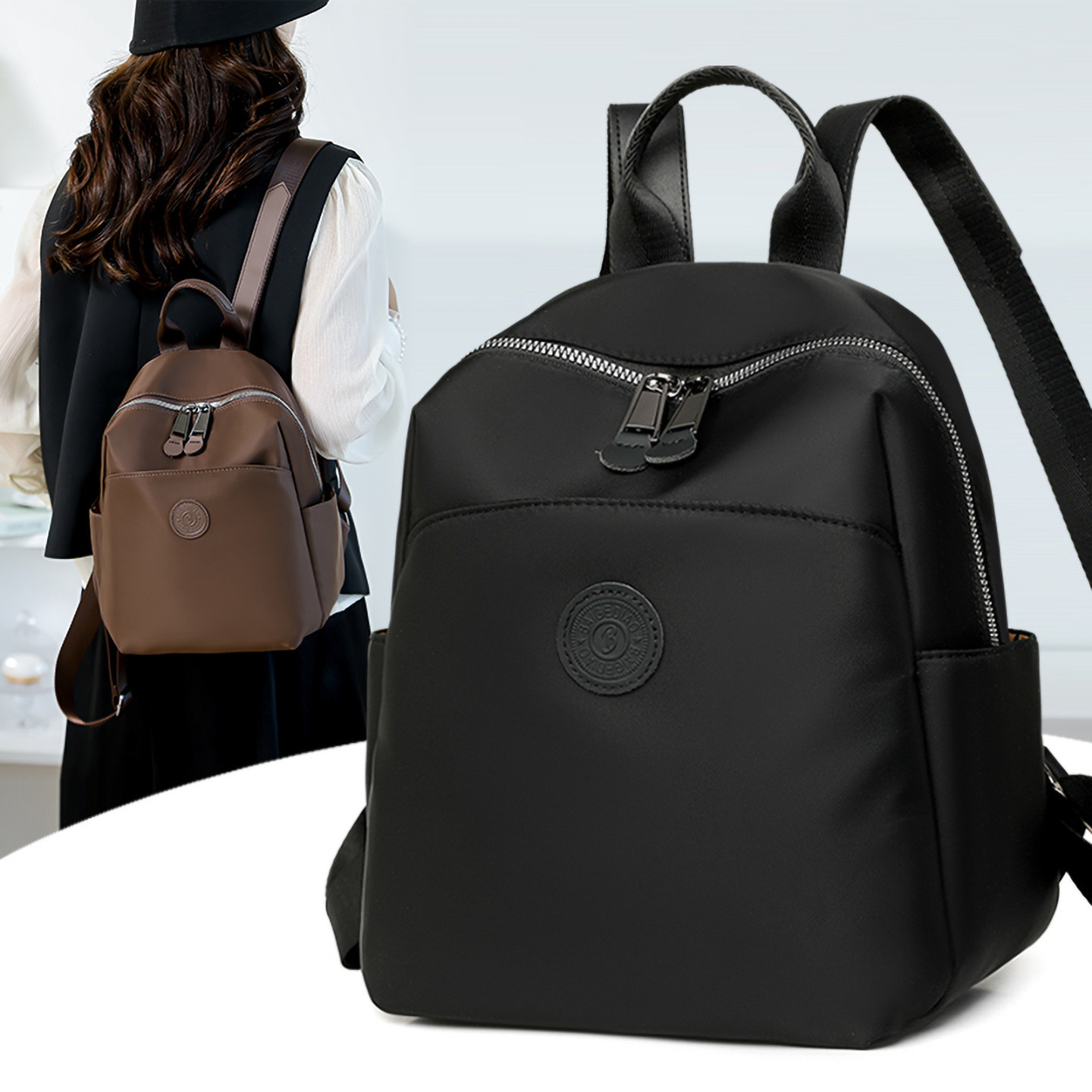 高级感双肩包新款时尚百搭大容量小背包女出游旅行休闲轻便通勤包