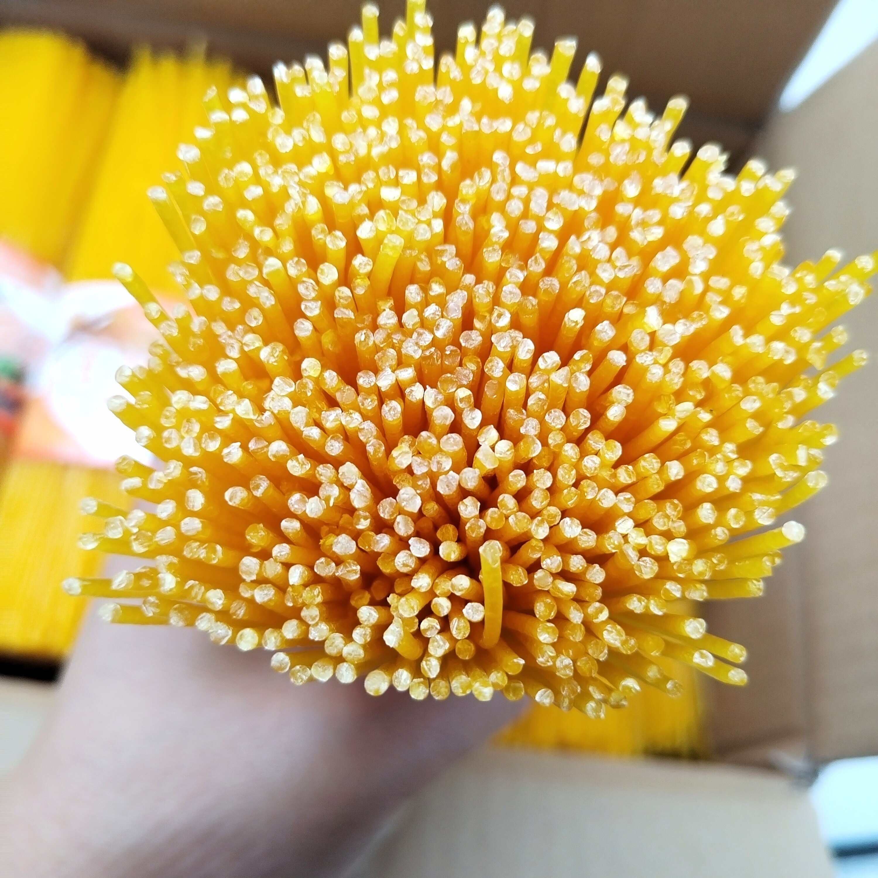 东洋麦场商用散装蕨根粉丝火锅麻辣烫专用黄面条干玉米粉条9斤装