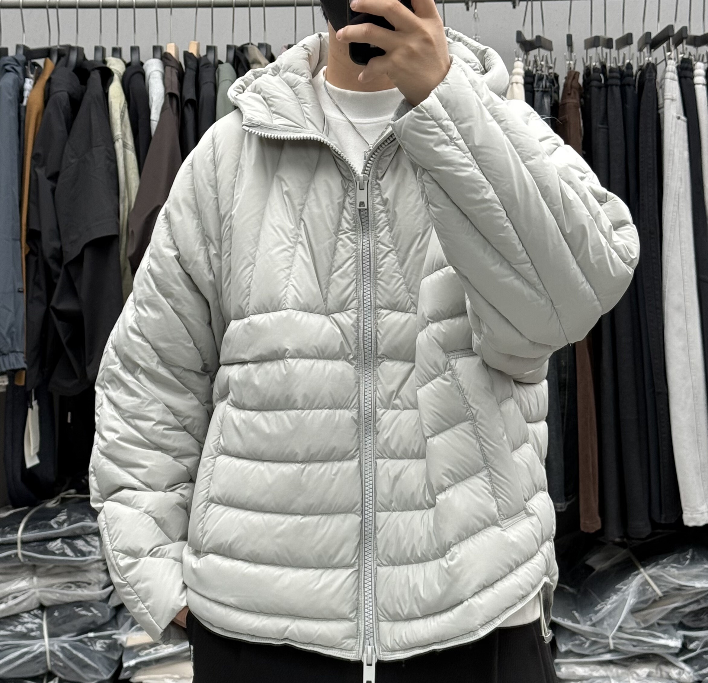 目写冬季男高充绒轻便排骨连帽羽绒服日系加厚御寒90白鸭绒外套潮