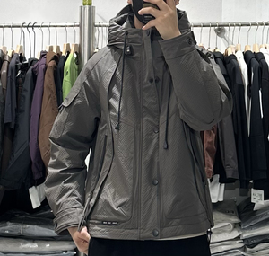 高端设计感户外工装连帽羽绒服男冬季日系加厚保暖防风冲锋衣外套