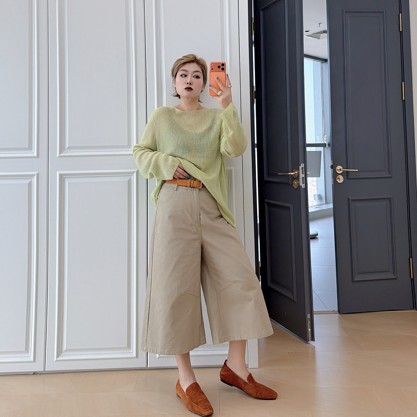 卡其色阔腿七分裤大码女装高腰百搭200斤胖mm显瘦韩系工装休闲裤