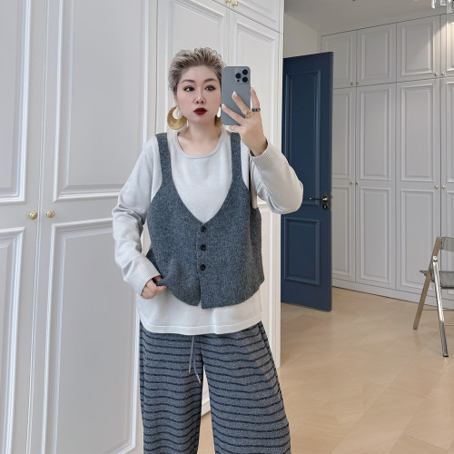 大码女装胖mm松弛感假两件针织衫