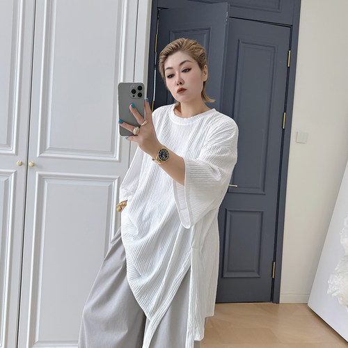 大码女装胖mm慵懒风下摆开叉t恤