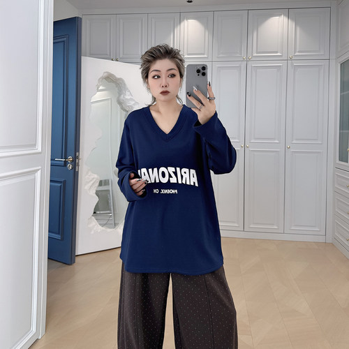 大码女装胖mm磨毛v领t恤衫