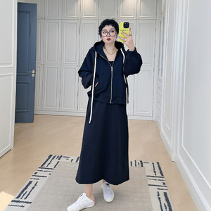 休闲风开衫外套卫衣吊带裙两件套大码女装200斤胖mm减龄显瘦套装