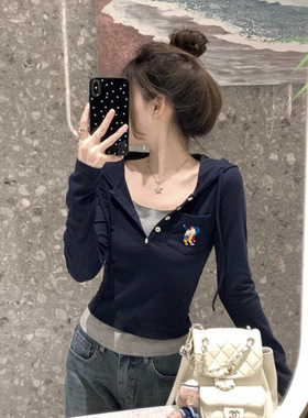复古学院风假两件连帽长袖t恤女早春秋季修身显瘦短款打底衫上衣