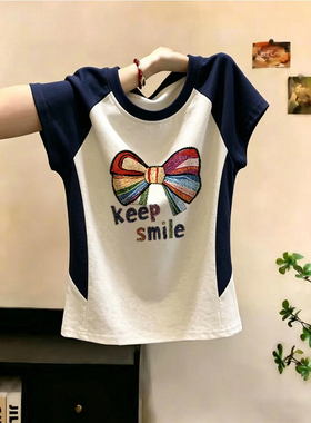藏青拼白色蝴蝶结印花正肩短袖T恤女夏季撞色侧边插肩上衣设计感