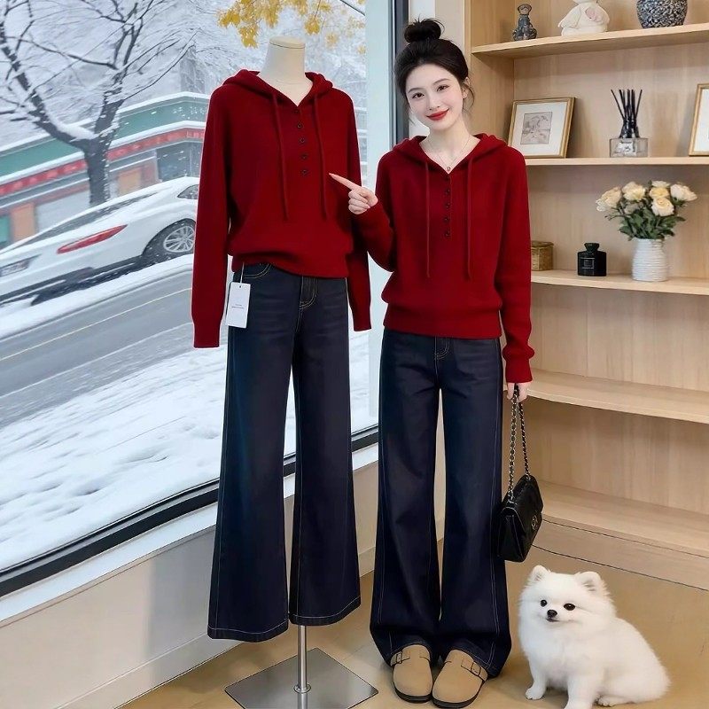 欧货时尚连帽红色针织衫女2026新年穿搭韩版显瘦宽松百搭软糯毛衣
