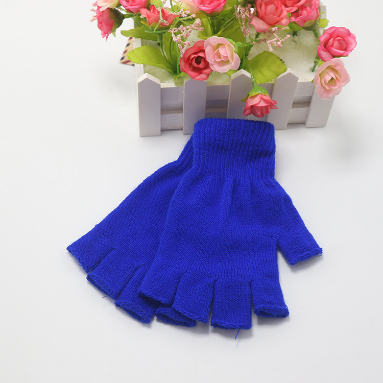 KOREAN VERSION OF CUTE FINGERLESS GLOVES MALE HALF-FINGERED STUDENT WRITING GLOVES HALF-CUT GLOVES THREAD-KNITTED GLOVES WINTER FEMALE HAIR BATCH