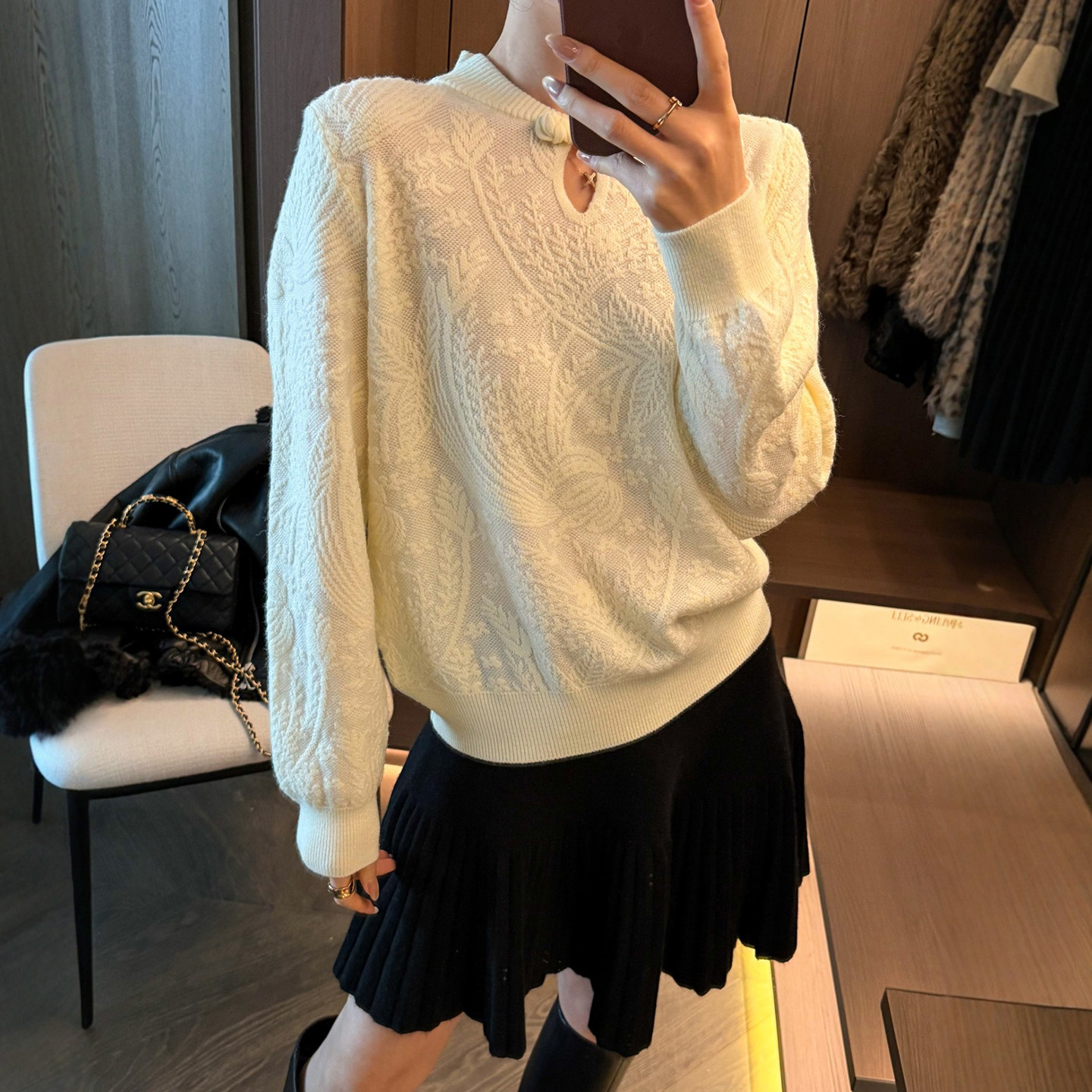 新中式盘扣羊毛针织衫女欧洲站2026春装新款欧货女装毛衣打底衫潮,女装/女士精品,毛针织衫,淘宝优惠券,粉丝福利购,淘宝优惠卷