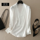 Элегантная шелковая рубашка, V-образный вырез