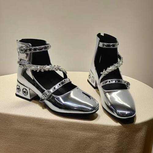 春夏粗跟水钻宝石高帮玛丽珍单鞋银色漆皮小码模特走秀比赛小黑鞋