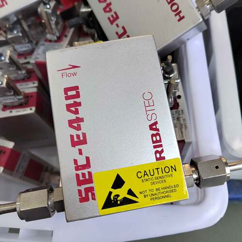可维修horiba流量计SEC-E440J，气体NH3，7SLM，议价