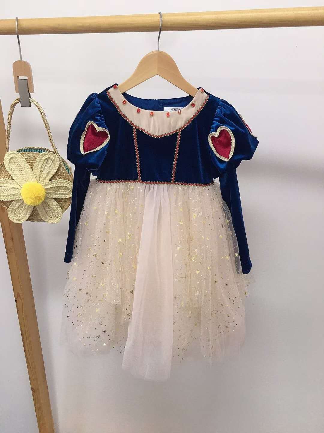 2020新款金丝绒白雪公主裙女童连衣裙洋气爱心网纱裙子cosplay服