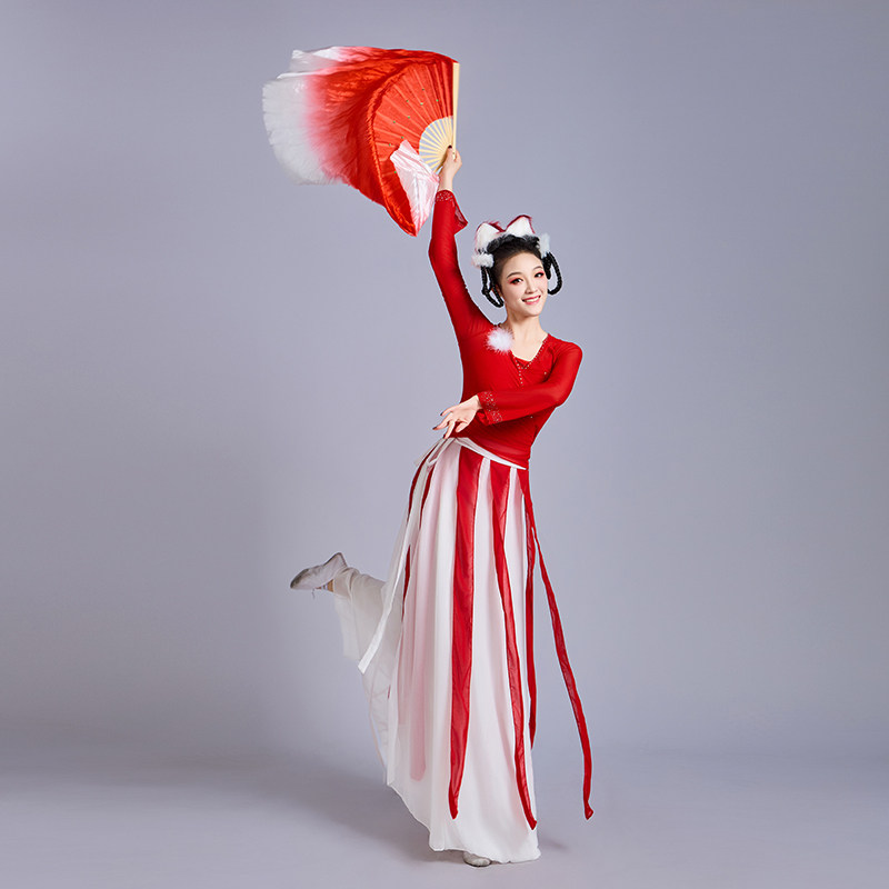 古典扇子舞舞蹈服装俏红狐演出服胶州秧歌表演服真丝渐变扇子道具