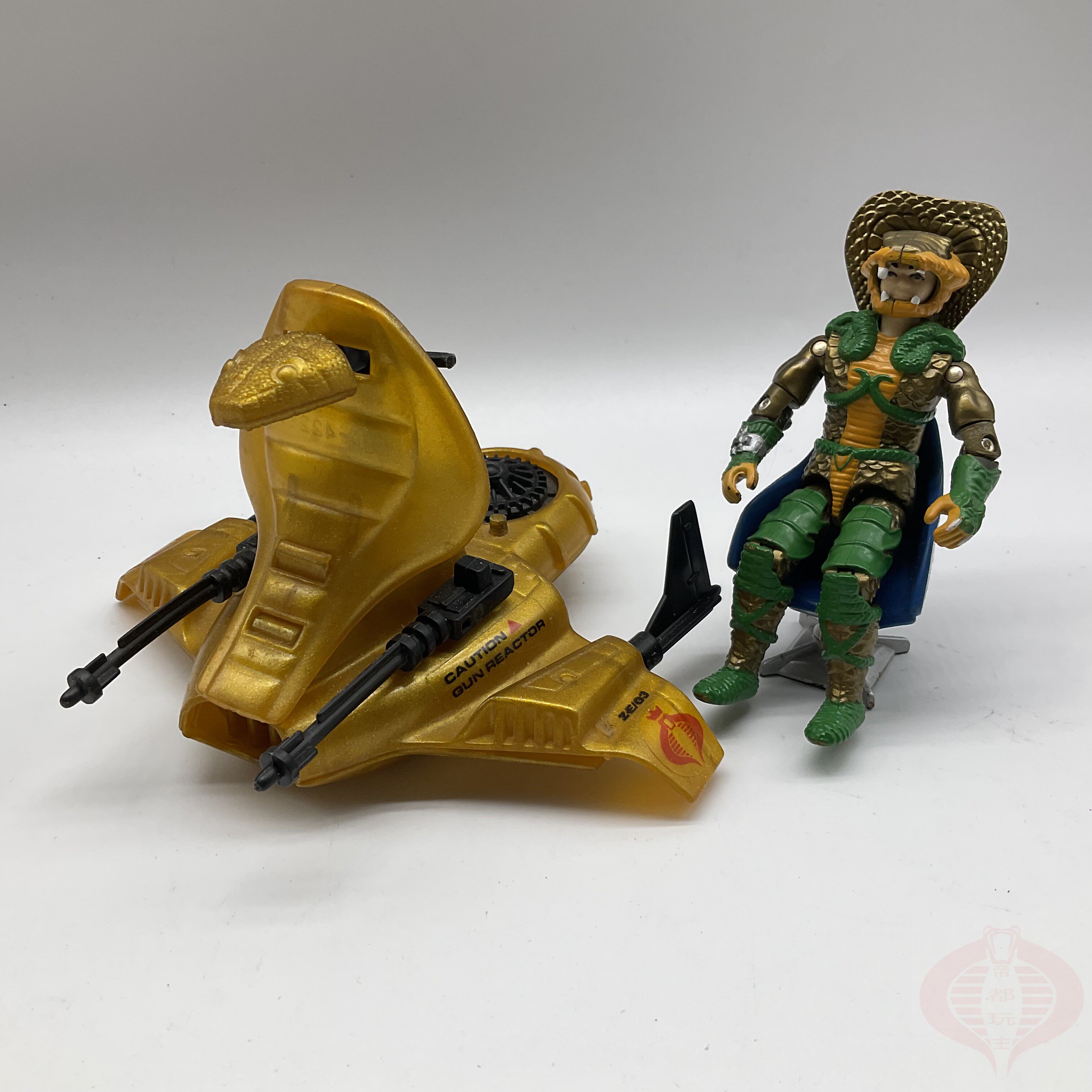 8.30 特种部队gijoe 老版 兵人载具 蛇王和飞行器 1:18