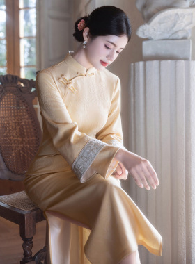 黄色旗袍2025新款秋冬季长袖改良女新中式连衣裙素雅复古高贵气质