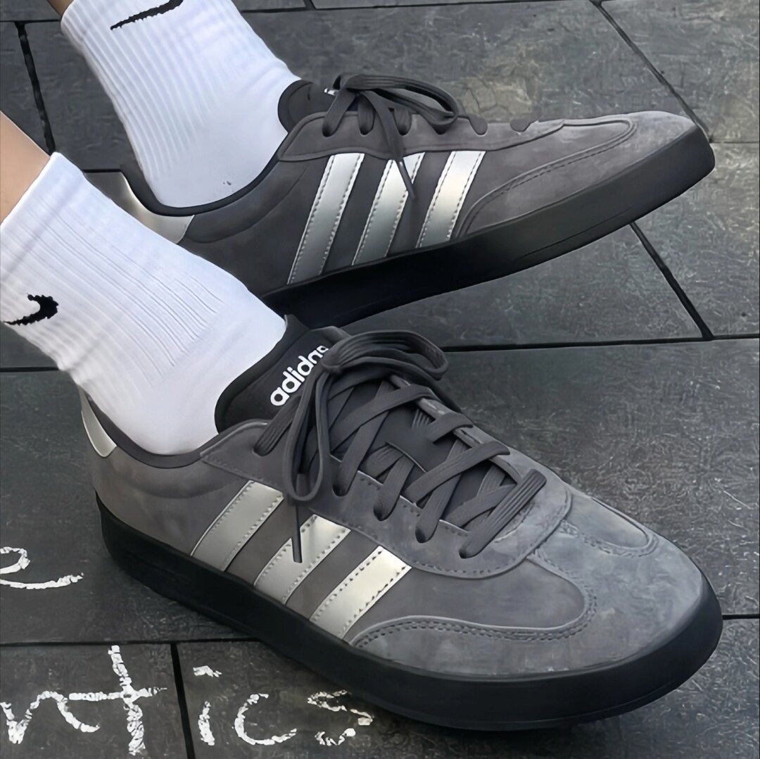 Adidas/阿迪达斯男子德训鞋女子T头鞋 2026秋季BARREDA板鞋运动鞋
