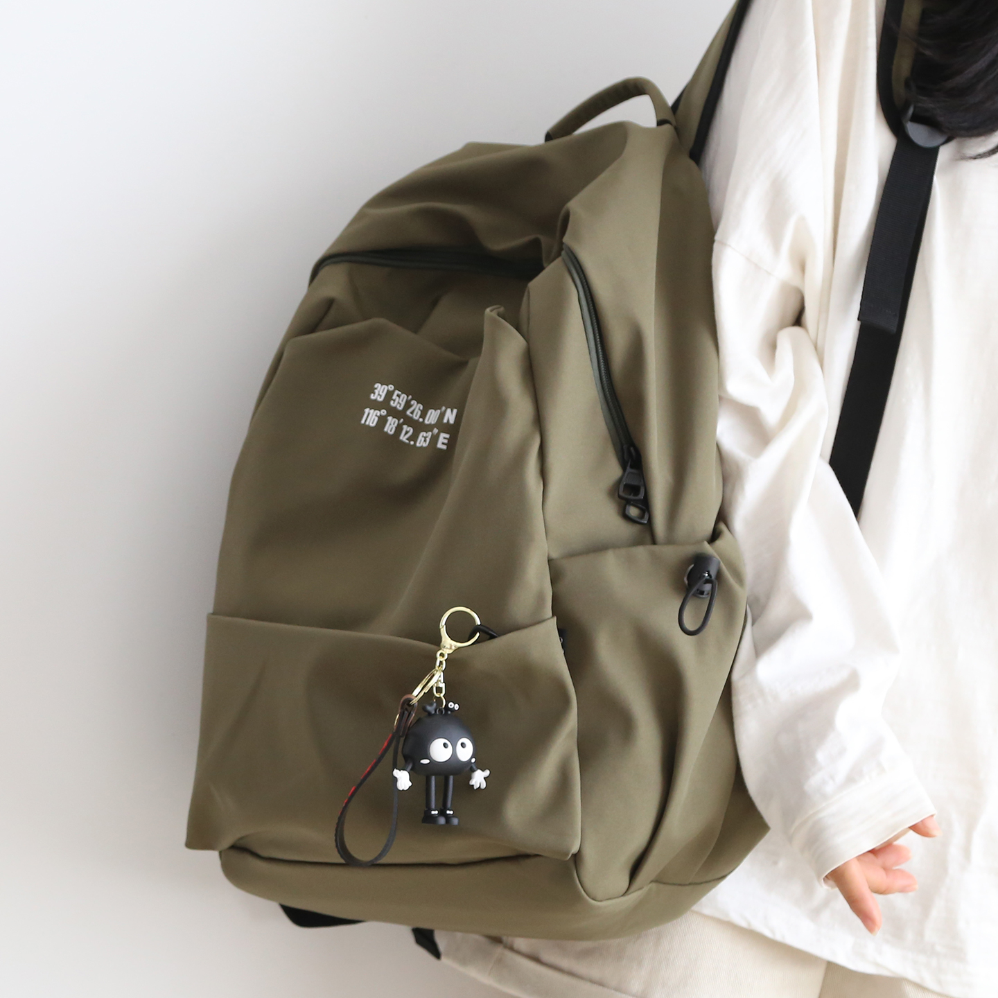 双肩包军绿色书包旅游双肩背包