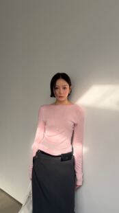 WAITMORE天丝羊毛混纺U领长袖T恤女早春百搭修身显瘦打底衫上衣