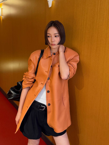 waitmore2026秋季设计款韩系宽松小众廓形西装皮衣中长款外套女