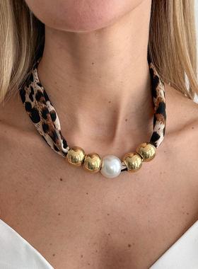 CCB珍珠豹纹丝巾项链女复古时尚