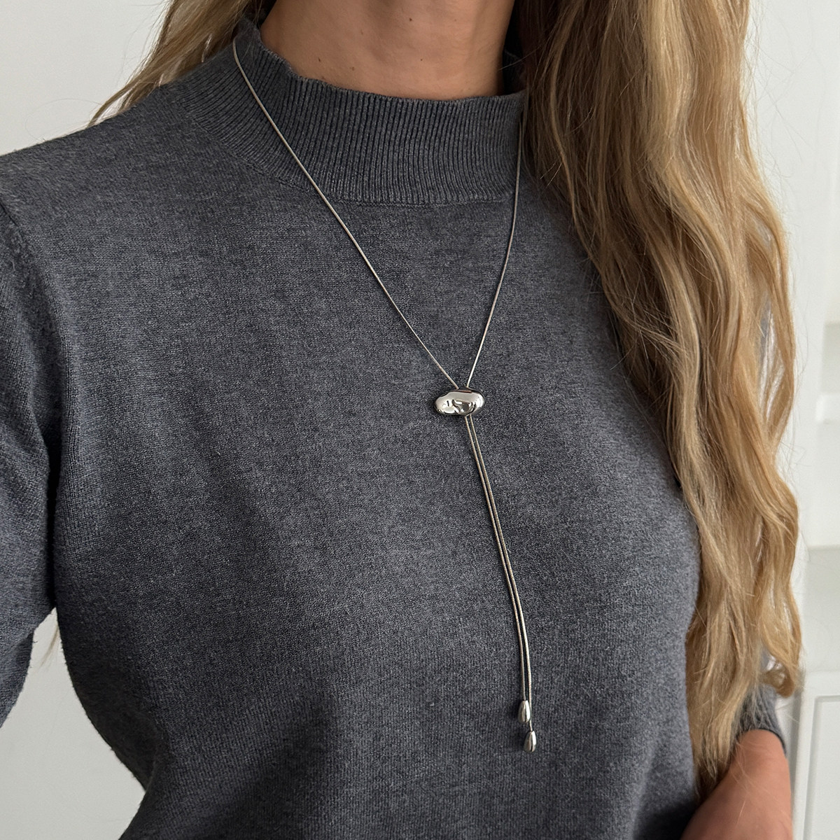 2026新款项链女款金属质感锁骨链配饰时尚轻奢百搭金属简约欧美风