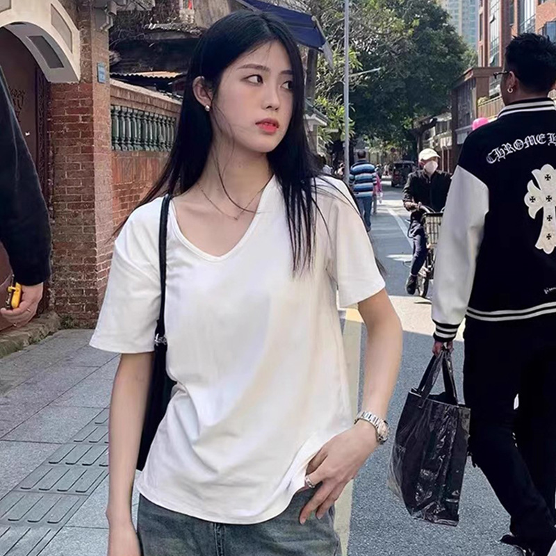 白色v领正肩短袖t恤女士夏季2025新款爆款设计小众百搭辣妹上衣女