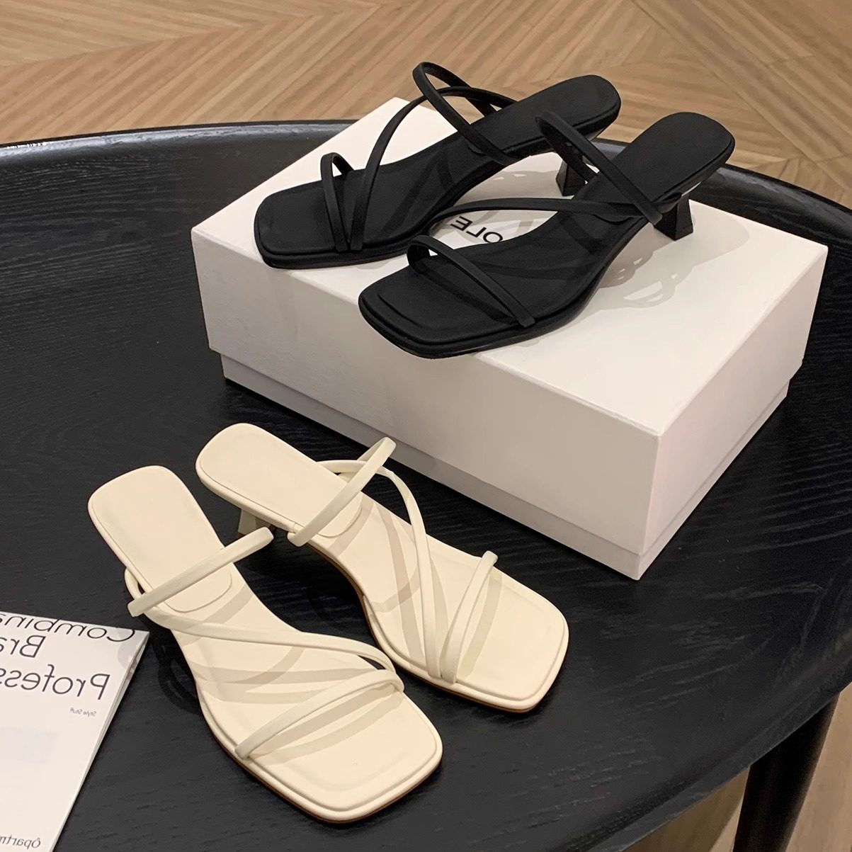 高跟鞋绝美细跟小跟凉拖鞋女夏季外穿2025新款法式配裙子细带凉鞋,女鞋,一字带凉鞋,淘宝优惠券,粉丝福利购,淘宝优惠卷