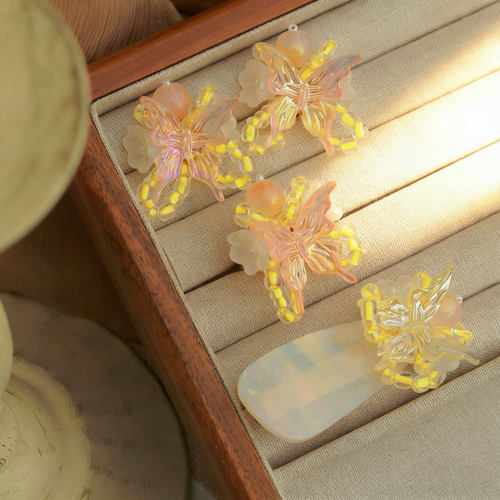 《金凤玉蝶》超仙夏日串珠蝴蝶耳钉耳夹醋酸发夹可开口戒指套装