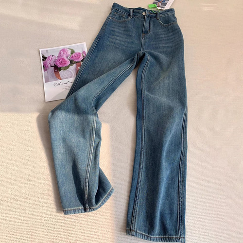 秋冬新款宽松直筒牛仔裤女阔腿