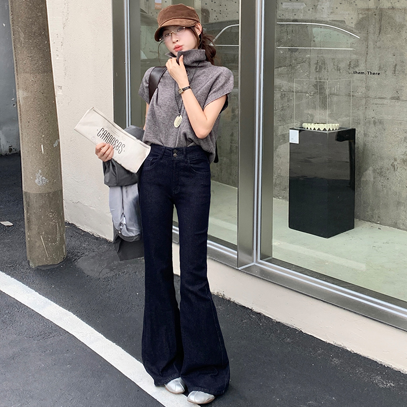 丹宁蓝高腰微喇牛仔裤女2025秋季
