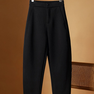 空气棉哈伦镰刀裤女2025夏季大码200斤梨形身材显瘦香蕉运动弯刀