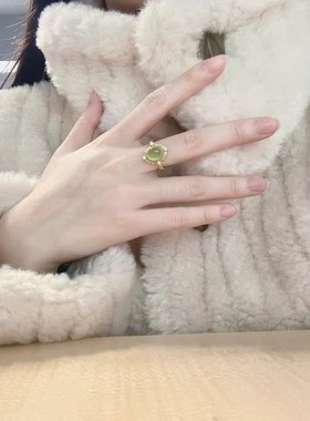 复古风嫩绿色戒指简约气质轻奢个性小众设计高级感优雅戒指指环女