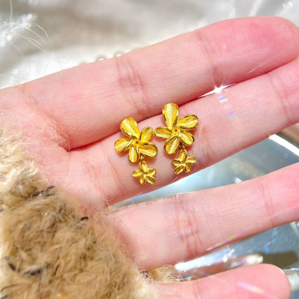 黄金色轻奢茉莉花耳环女气质轻奢