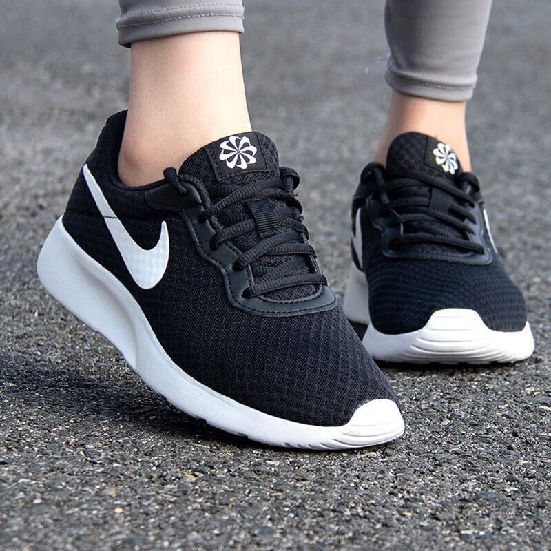 Nike/耐克鞋子夏季网面运动鞋透气女鞋减震跑步鞋休闲鞋DJ6257